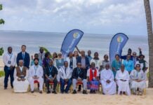 « La foi peut changer ce qu’une communauté croit devoir à la mer » photo de groupe prise lundi 15 juin à l'occasion de ce lancement )Ben Banda-Eliteco Visuals
