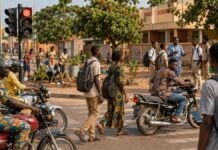 Bénin : qui éduque encore la jeunesse à la citoyenneté ? Illustration jeunesse et civisme au Bénin