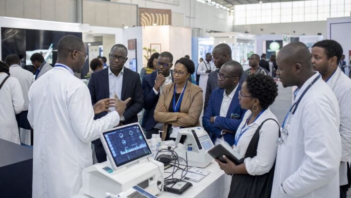 Intech Santé – Medical Expo à Abidjan Illustration IA
