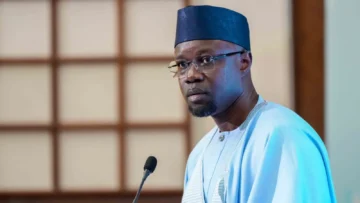 « Le Sénégal n’a pas à se justifier » : Sonko répond aux critiques sur la loi anti-homosexualité Ousmane Sonko défend la souveraineté du Sénégal et tacle la France sur la question de l'homosexualité