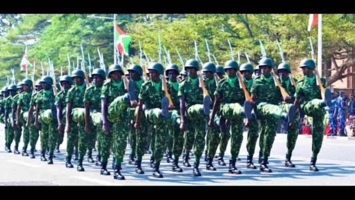 défilé militaire au Burundi défilé militaire au Burundi