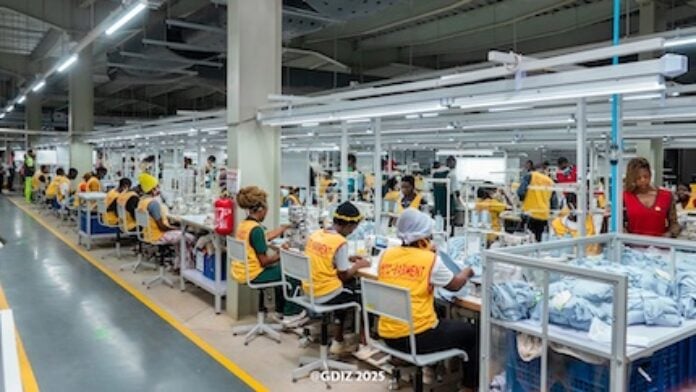 Bénin Coton , Usine de la GDIZ...