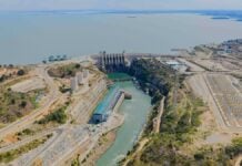 Tanzanie : avec 2 375 MW de surplus, les voisins se bousculent à la porte Le barrage Julius Nyerere
