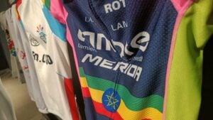 maillot cyclsite avec drapeau de l'Erythrée