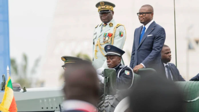 Célébration du 66e anniversaire de l'indépendance au Bénin : dépôt de gerbe, défilé et hymne en Dendi, retour sur une matinée historique