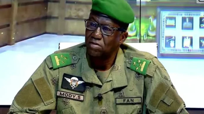 Salifou Mody Niger : le ministre de la Défense évoque un "mouvement d’humeur" de soldats à la base 101