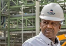 Kenya : la méga-raffinerie Dangote lancée sur fond de fronde foncière Kenya : la méga-raffinerie Dangote lancée sur fond de fronde foncière