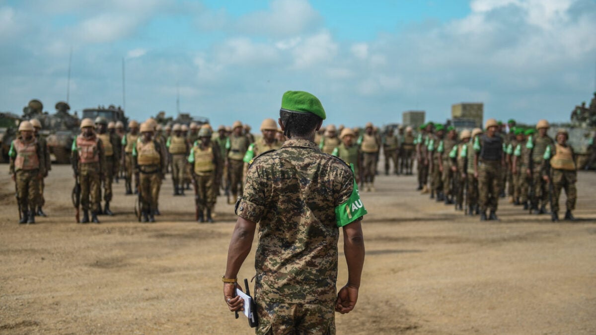 Somalie : Washington accorde un an de sursis aux soldats africains, mais prépare déjà l’après-AUSSOM