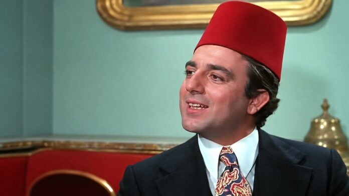 Sid Ahmed Agoumi Sid Ahmed Agoumi dans un film égyptien