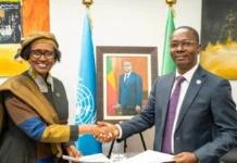 Lutte contre le VIH/Sida : le Bénin signe un accord de 544 042 euros avec l’ONUSIDA Lutte contre le VIH/Sida : le Bénin signe un accord de 544 042 euros avec l’ONUSIDA