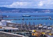 Pétrole et GNL : en pleine crise d’Ormuz, la France frappe à la porte de Sonatrach Le complexe gazier d'Arzew, dans l'ouest algérien ©SONATRACH