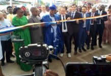 Douala : Ola Energy poursuit la rénovation de son réseau avec deux stations à Njo-Njo et Bonaloka Ola Energy coupure du ruban